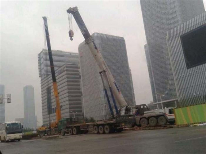 安达市25吨吊车能吊多重设备？