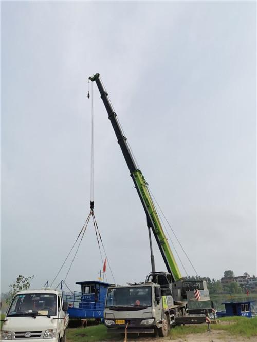 安达市桥梁建设吊装案例